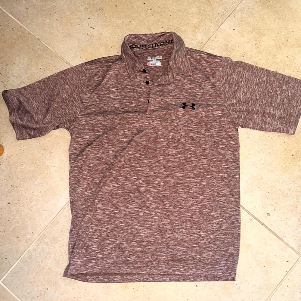 Under Armour boys, XXL loose, fit heat gear, short sleeve polo
